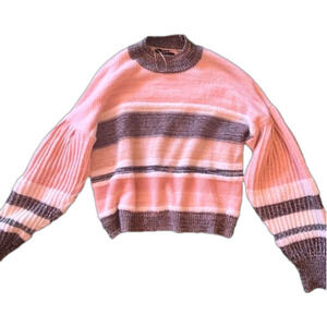 LEIGHTON sweater 💕
